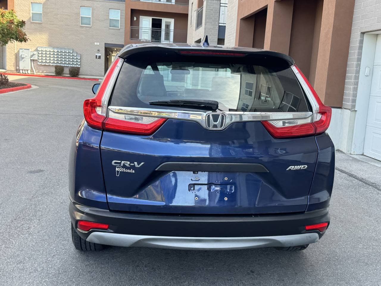 Used 2017 Honda CR-V LX image 6