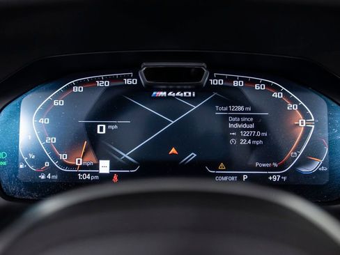 Used 2022 BMW M440i Convertible RWD image 31