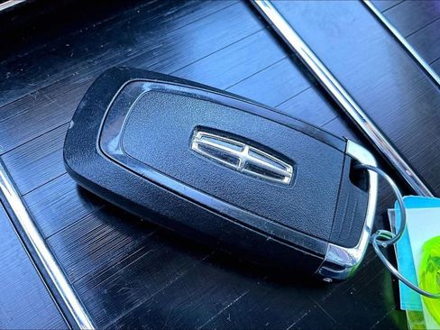 Used 2020 Lincoln Aviator Reserve w/ Elements Package Plus image 13