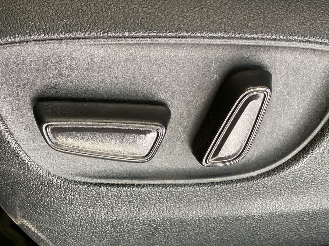 Certified 2024 Toyota Sienna LE FWD image 14