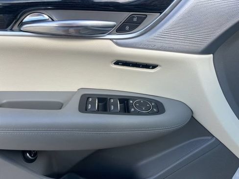 Certified 2024 Cadillac XT6 Premium Luxury w/ Technology Package FWD image 14