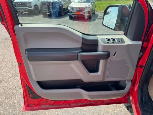 Used 2017 Ford F150 XL w/ XL Power Equipment Group RWD image 9