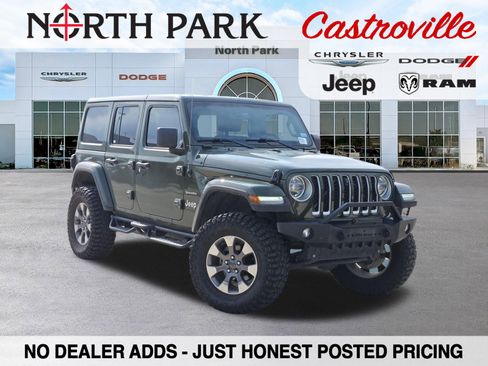 Used 2021 Jeep Wrangler Unlimited Sahara AWD/4WD image 1