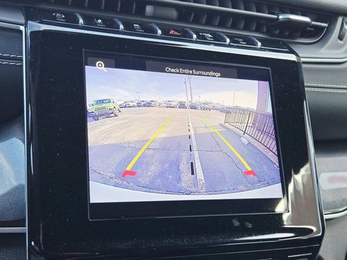 Used 2023 Jeep Grand Cherokee Altitude image 25