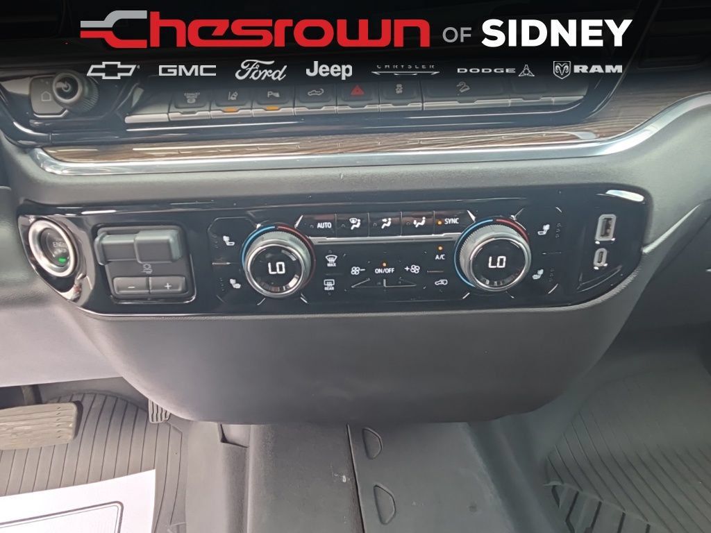 Used 2025 Chevrolet Silverado 3500 LT w/ All Star Edition AWD/4WD image 28
