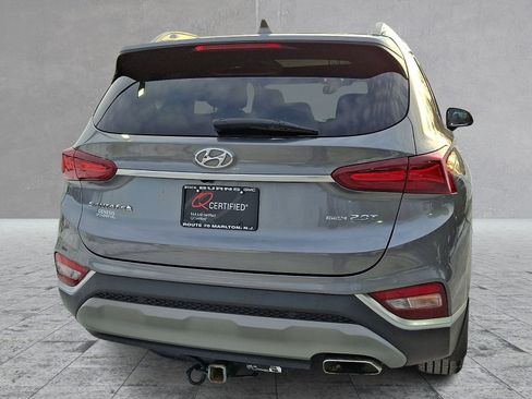 Used 2019 Hyundai Santa Fe AWD image 10