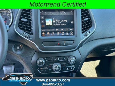 Used 2022 Jeep Cherokee Latitude Lux AWD/4WD image 16