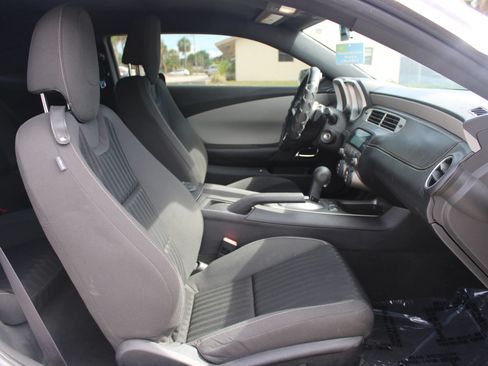 Used 2015 Chevrolet Camaro LS RWD image 24