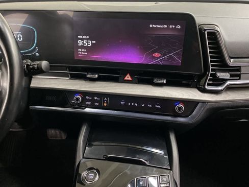 Used 2023 Kia Sportage X-Line image 25