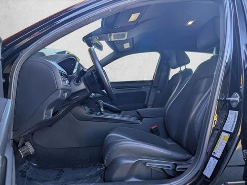 Used 2023 Honda Civic Sport image 14