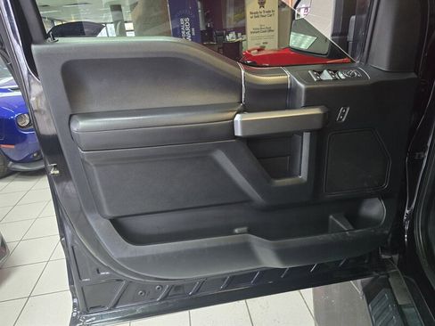 Used 2019 Ford F150 XLT w/ Equipment Group 302A Luxury image 6