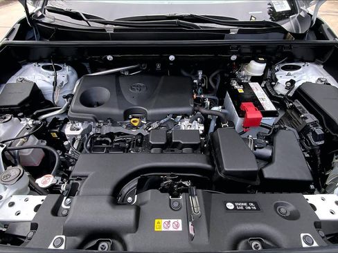 Used 2023 Toyota RAV4 Limited image 30