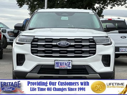 New 2026 Ford Explorer Active image 9