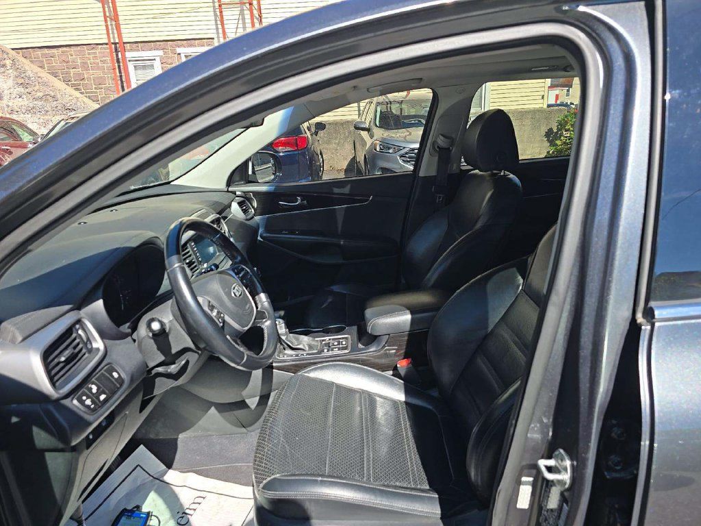 Used 2020 Kia Sorento EX AWD/4WD image 5