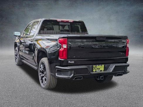 New 2026 Chevrolet Silverado 1500 High Country w/ High Country Premium Package AWD/4WD image 6