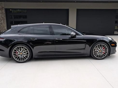 Used 2023 Porsche Panamera 4S AWD/4WD image 12