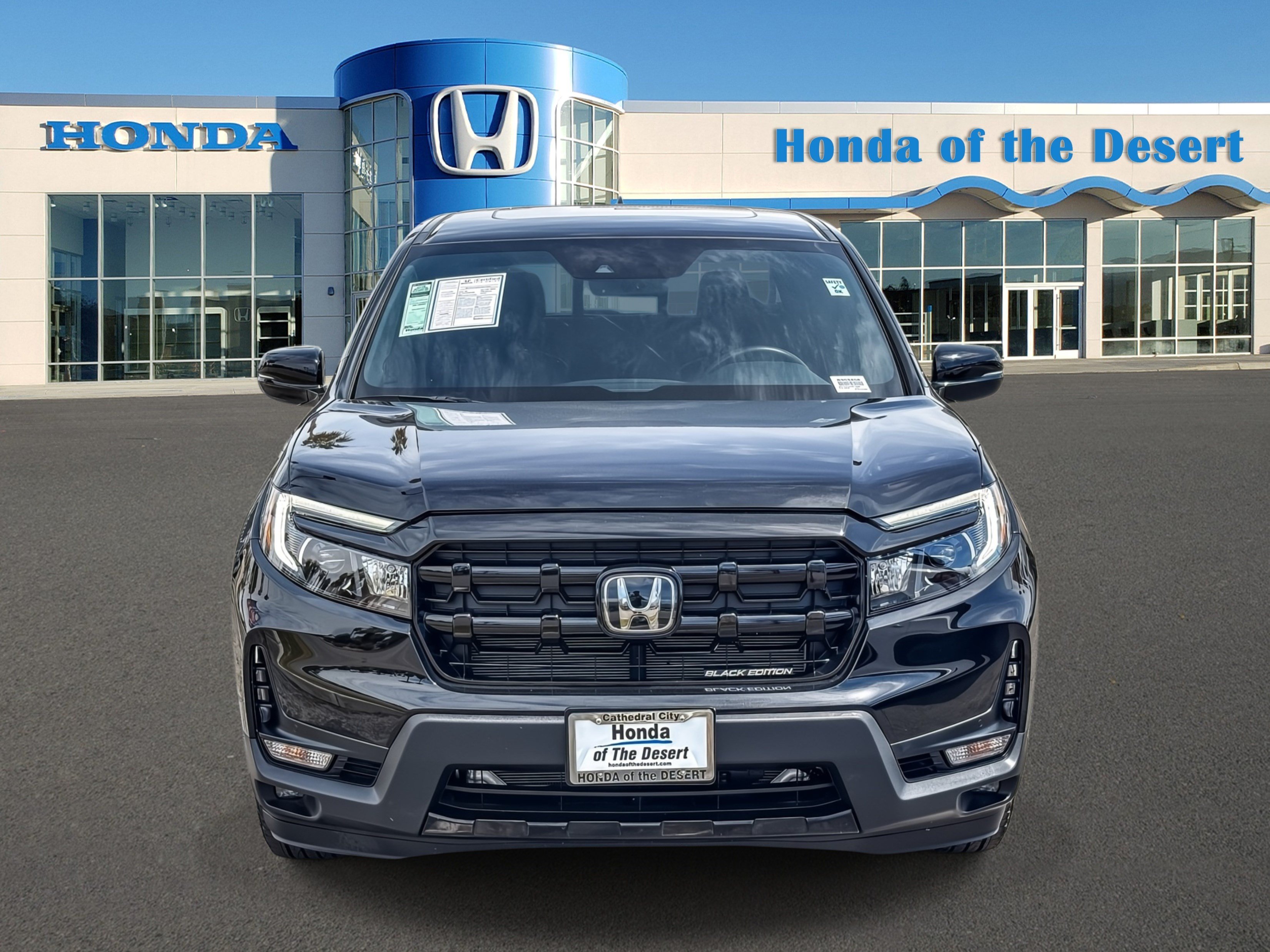 Certified 2025 Honda Ridgeline Black Edition image 2