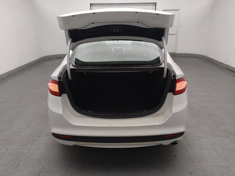 Used 2014 Ford Fusion SE w/ Equipment Group 202A FWD image 29