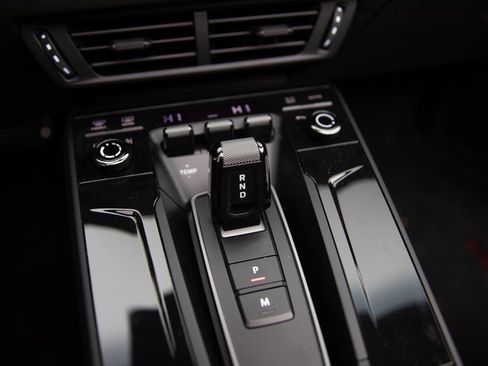 Certified 2025 Porsche 911 Targa 4 GTS image 17