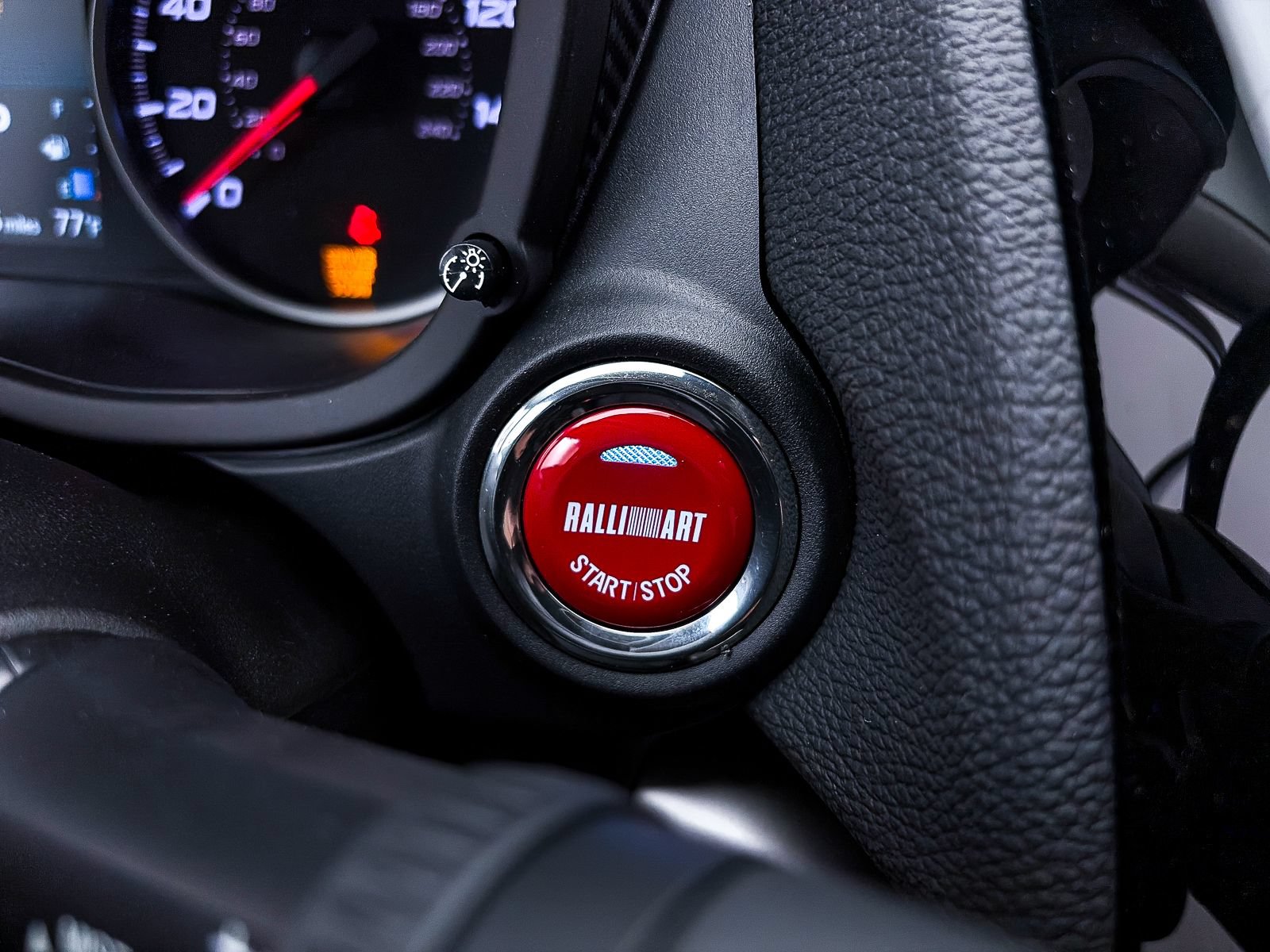 Used 2026 Mitsubishi Eclipse Cross Ralliart AWD/4WD image 13