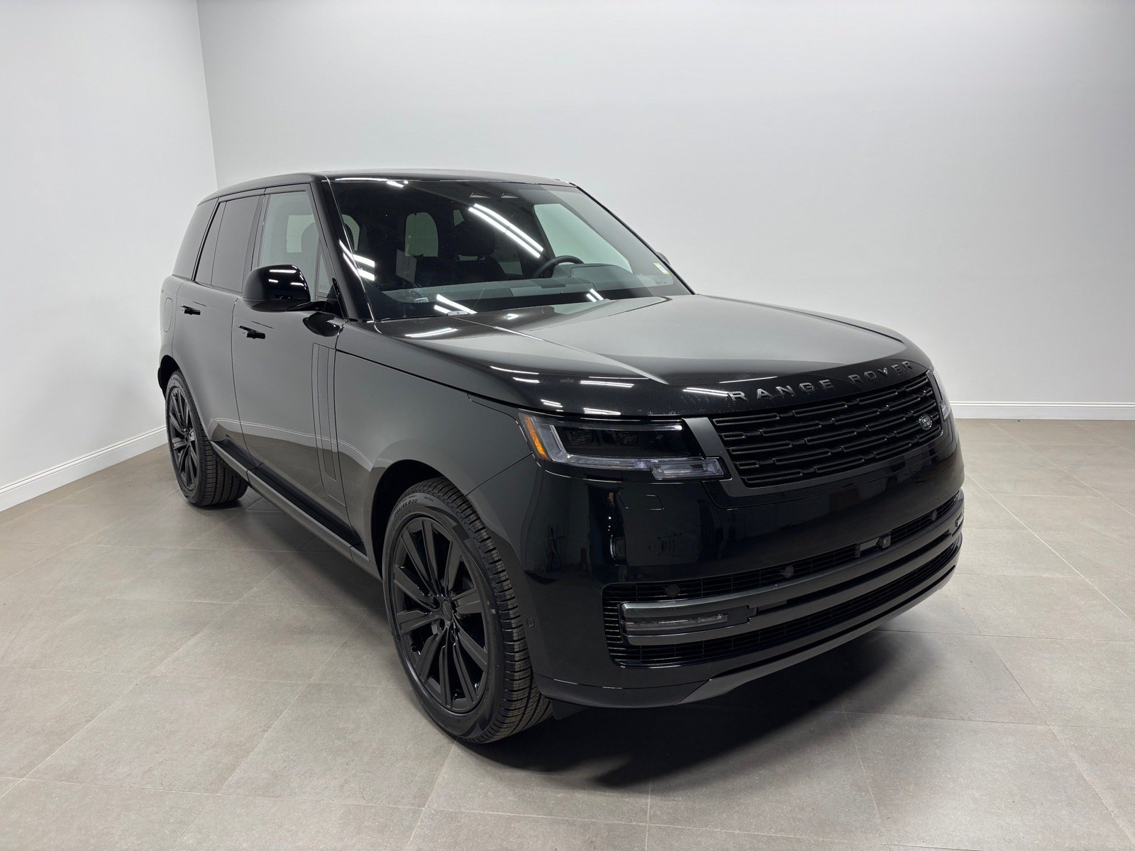 New 2026 Land Rover Range Rover SE AWD/4WD image 4