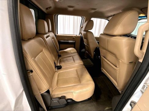 Used 2011 Ford F250 Lariat w/ Lariat Interior Pkg AWD/4WD image 25