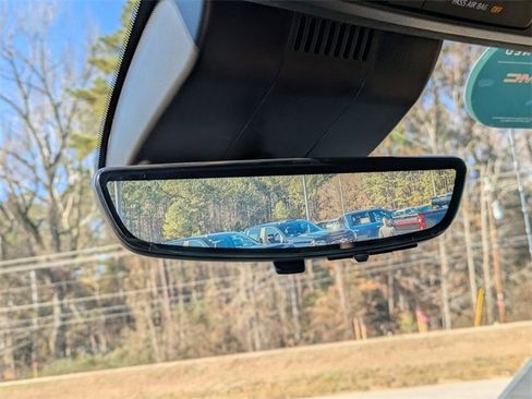 Certified 2024 GMC Sierra 2500 Denali Ultimate image 26