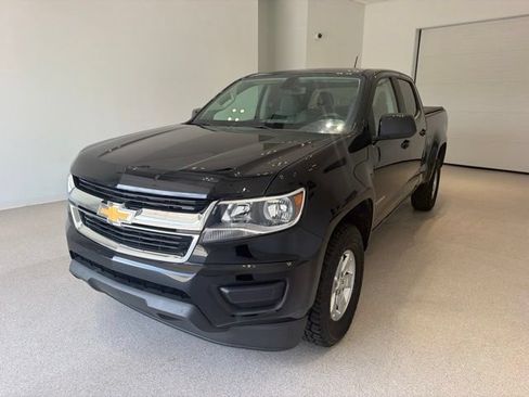 Used 2019 Chevrolet Colorado W/T w/ WT Convenience Package AWD/4WD image 3