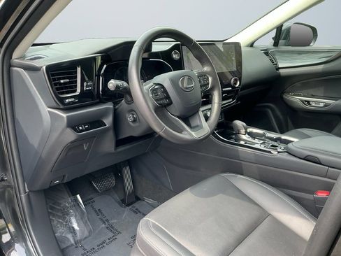 Used 2024 Lexus NX 350 AWD image 11