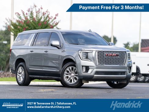 Used 2023 GMC Yukon XL Denali RWD image 1