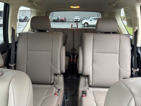 Used 2023 Lexus GX 460 Premium image 28