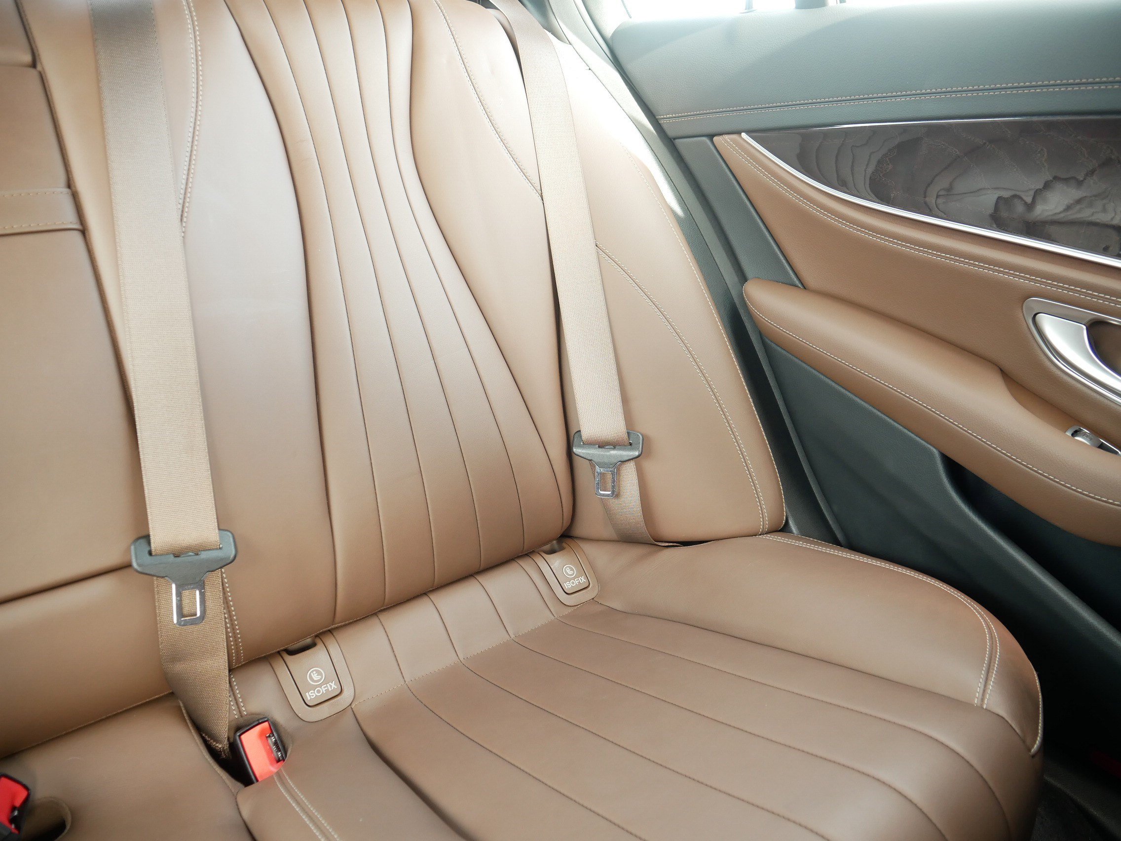 Used 2022 Mercedes-Benz E 450 4MATIC Sedan image 14