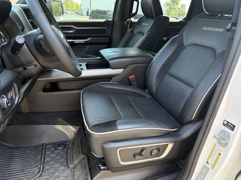 Used 2025 RAM 1500 Laramie RWD image 21