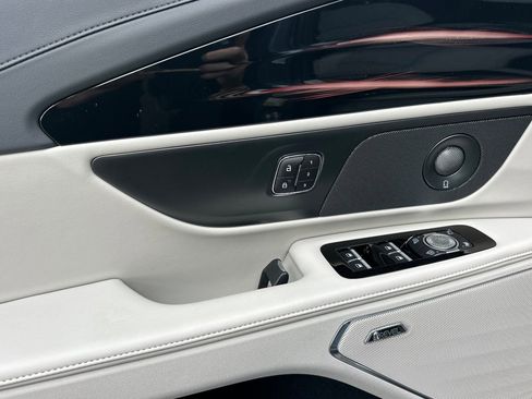 New 2026 Lincoln Nautilus Premier w/ Equipment Group 102A image 10