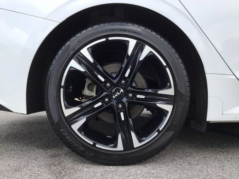 Used 2024 Kia K5 GT-Line AWD/4WD image 18