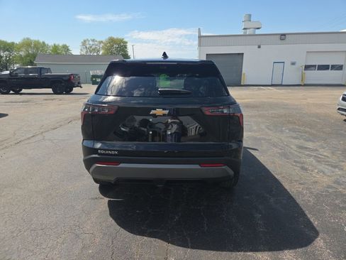 New 2026 Chevrolet Equinox LT w/ Convenience Package II FWD image 6