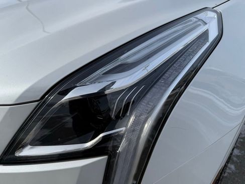 Certified 2023 Cadillac XT5 Premium Luxury w/ LPO, Floor Liner Package image 9