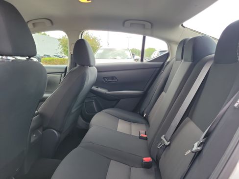 Certified 2024 Nissan Sentra SV FWD image 11