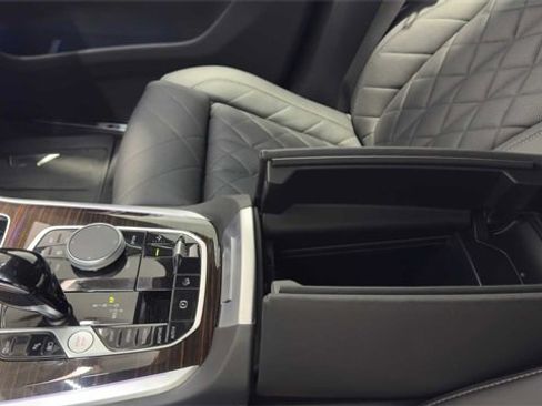 Used 2023 BMW X5 xDrive45e w/ M Sport Package image 28