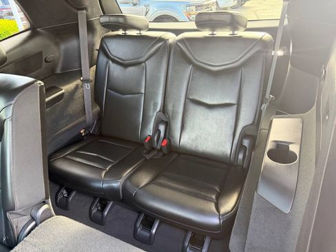 Used 2023 Cadillac XT6 Sport AWD/4WD image 40