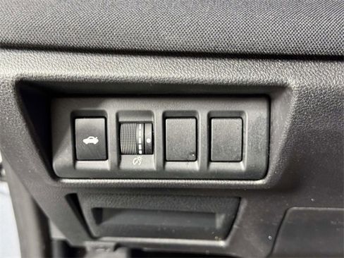 Used 2020 Subaru Legacy Premium image 19