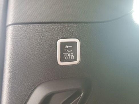 New 2026 Jeep Grand Wagoneer Limited image 35