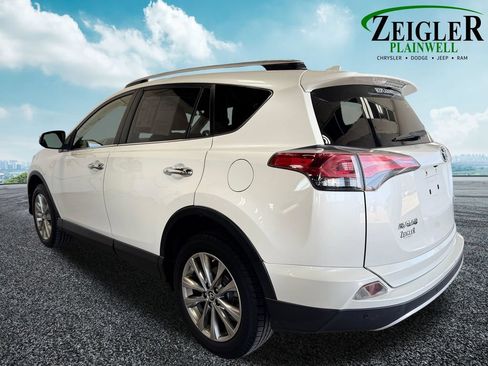 Used 2016 Toyota RAV4 Limited AWD/4WD image 3