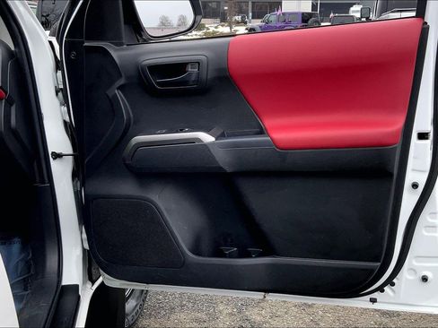 Used 2023 Toyota Tacoma SR5 w/ SX Package image 20