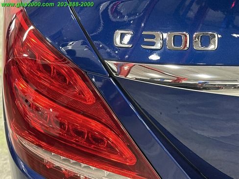 Used 2017 Mercedes-Benz C 300 4MATIC Sedan image 27