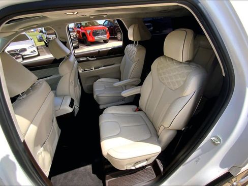 Used 2020 Hyundai Palisade Limited FWD image 21