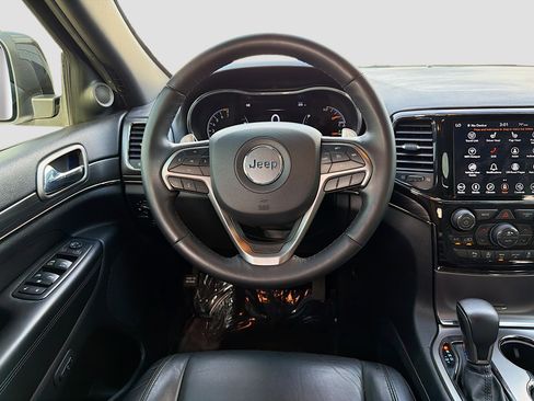 Used 2019 Jeep Grand Cherokee Limited X image 17
