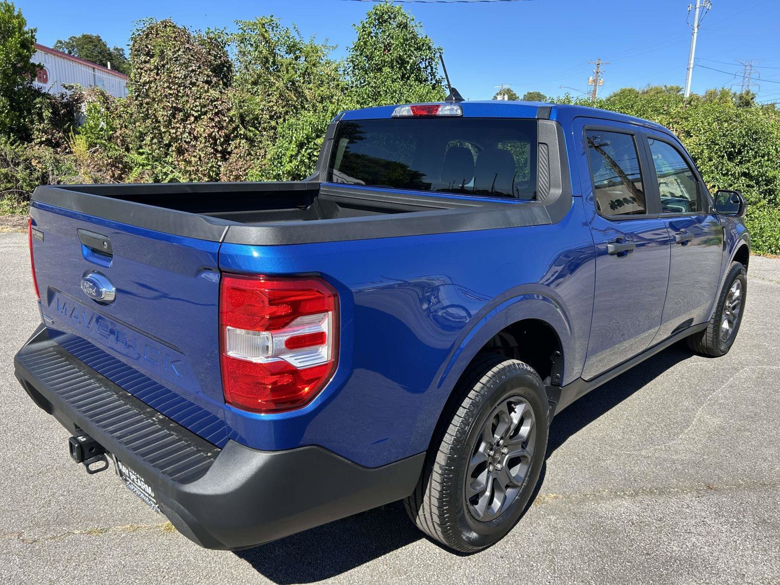 Used 2024 Ford Maverick XLT w/ XLT Luxury Package FWD image 3