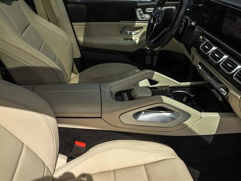 Certified 2024 Mercedes-Benz GLS 450 4MATIC image 28