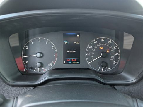 Used 2024 Toyota Corolla LE image 15